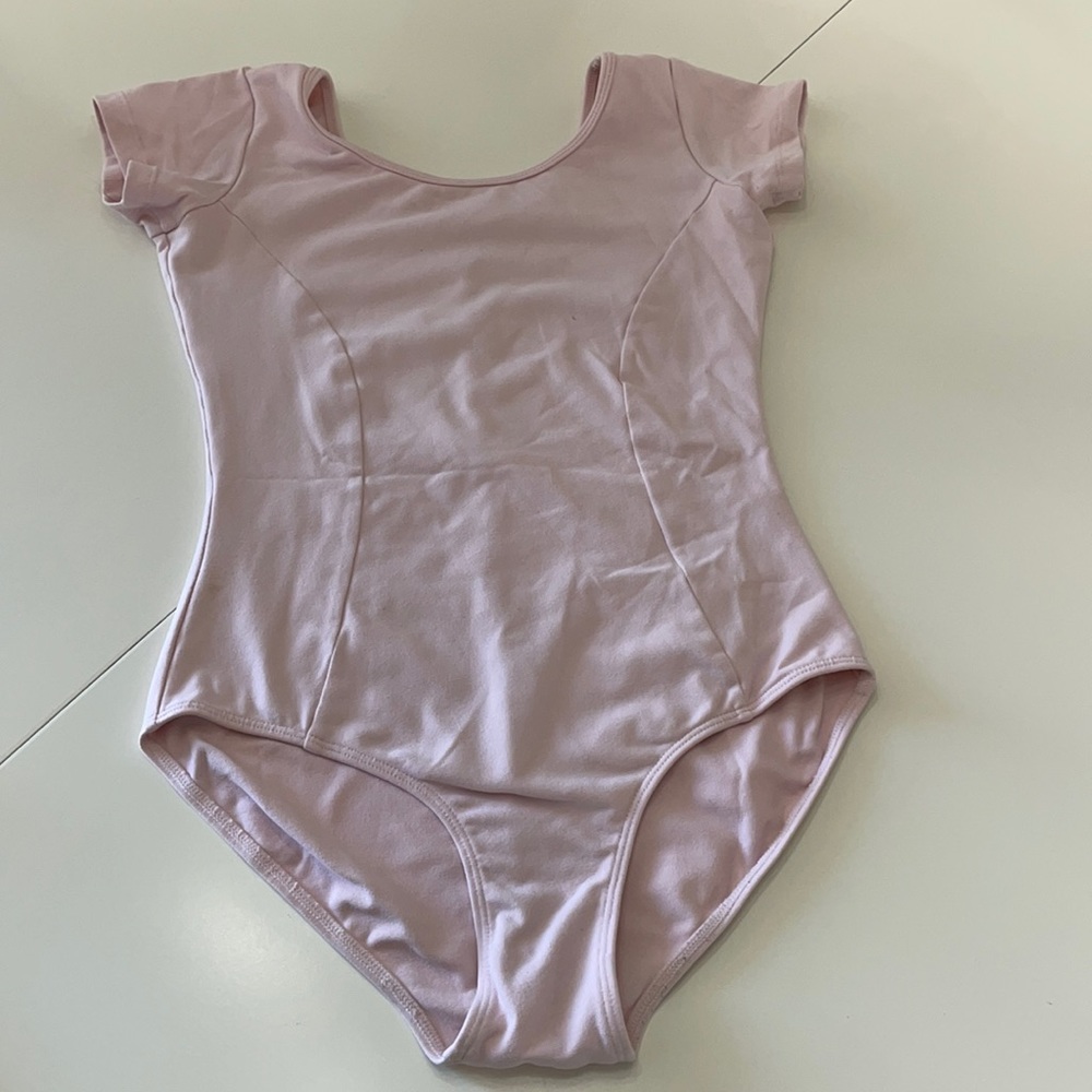Mirella size 12 short sleeve light pink leotard